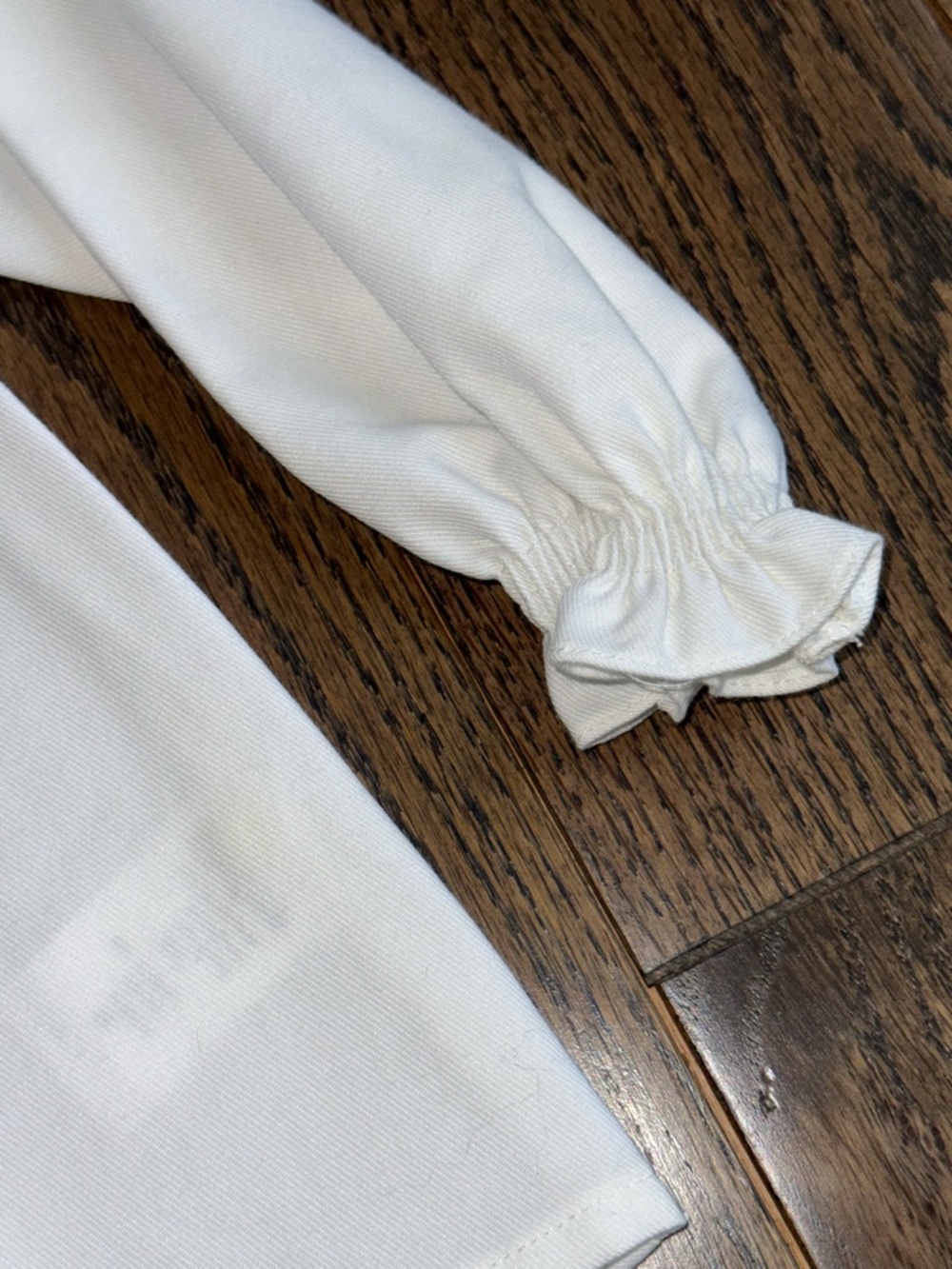 NWT Foque Spanish Heritage White Blouse with Red Ruffle Collar - 24M - Picture 4 of 7